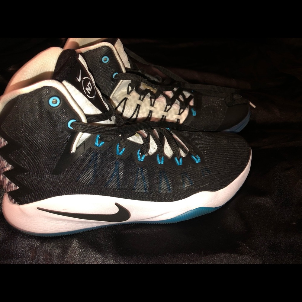 Nike 2016 N7 Hyperdunk Sneakers 🏀